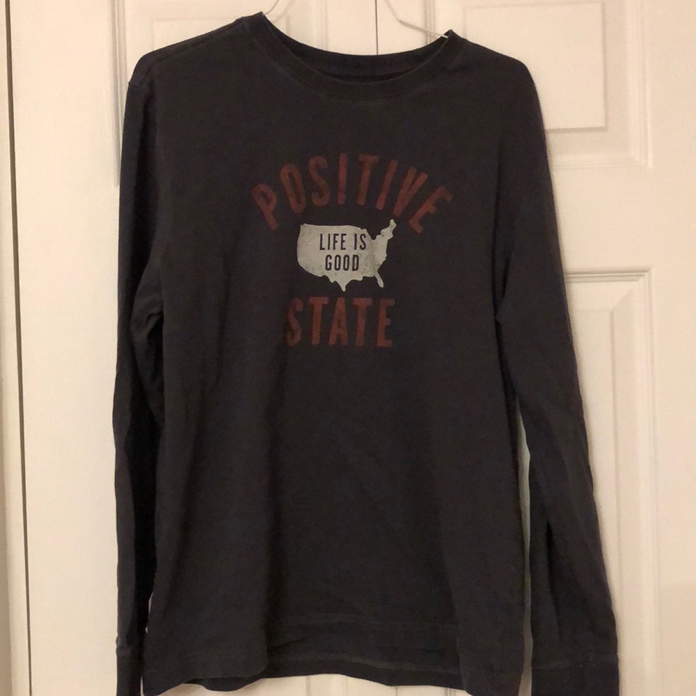 Life is Good Men’s Small long sleeve tee